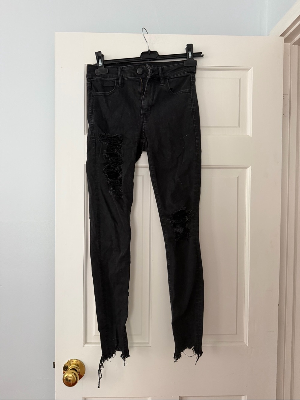 American Eagle Outfitters Black Ripped Skinny Jeans